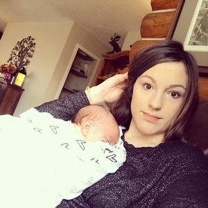 Meet your Posher, Connie